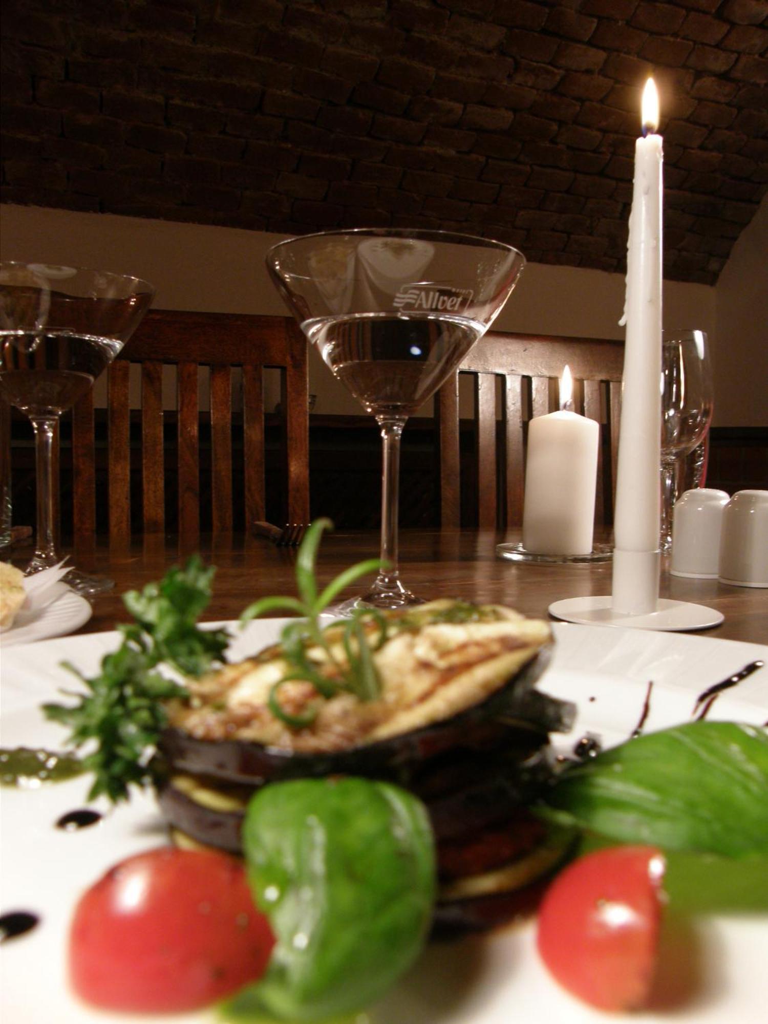 Hotel Allvet Drnovice  Dış mekan fotoğraf